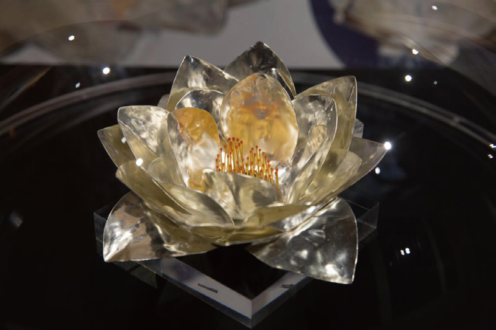 李金柱作品《百年之荷—立夏》